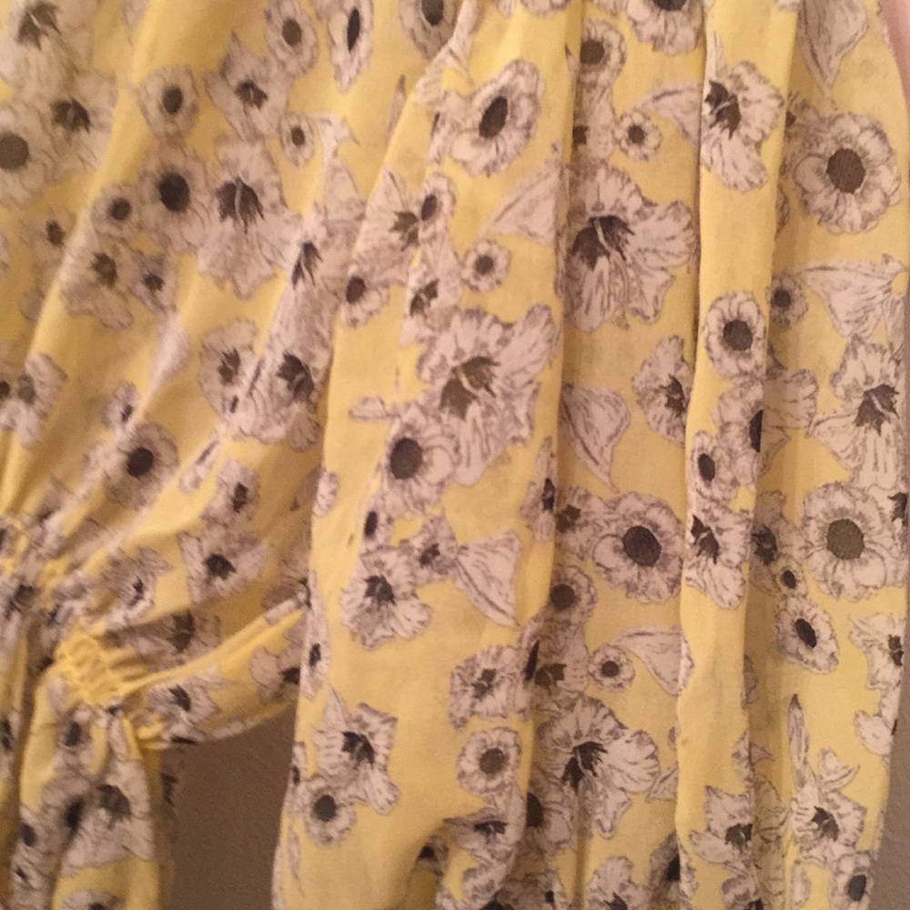 Zara Basic Tee - image 2